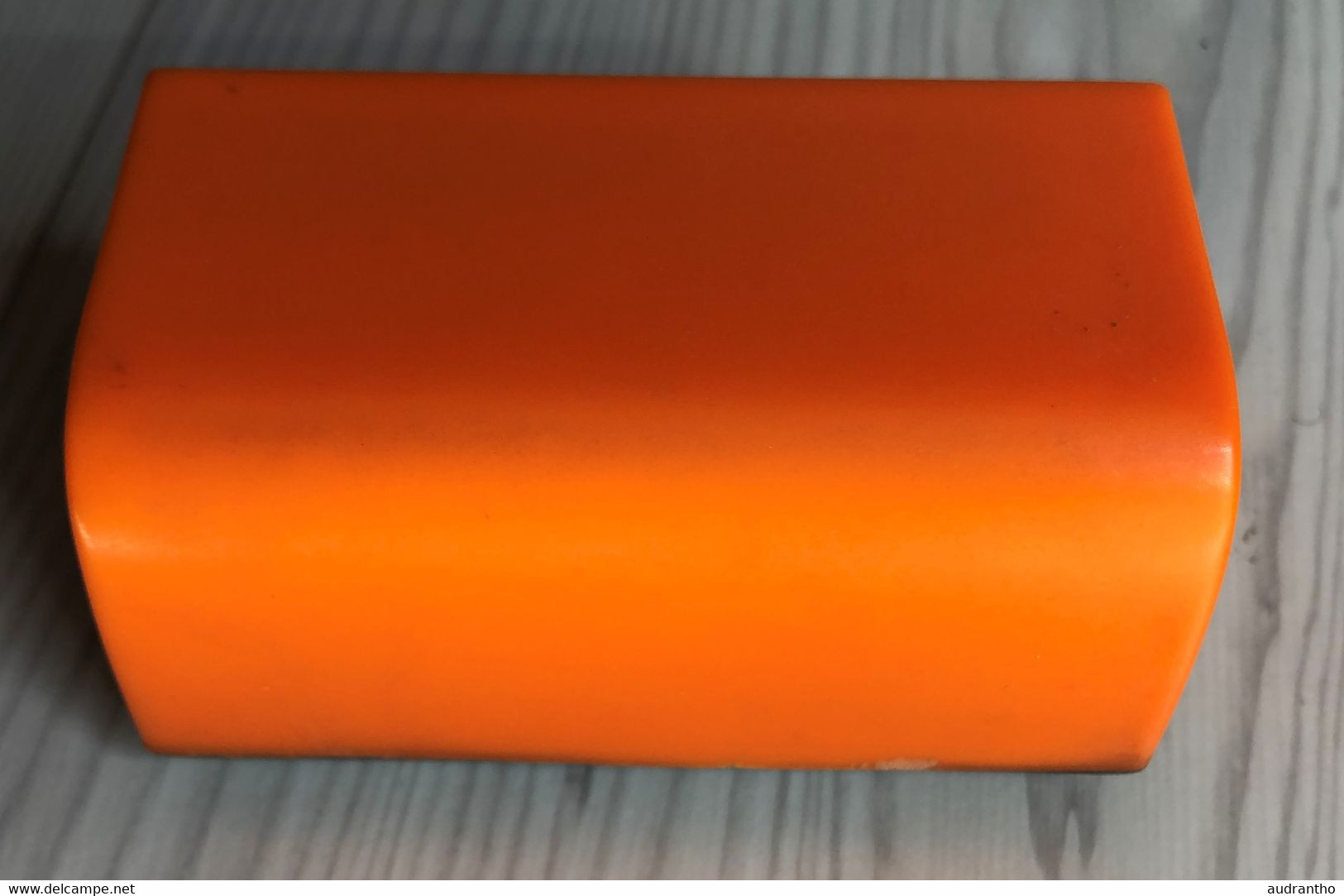 Dateur Vintage Plastique Orange U.K REGO DESIGN 70's Numéroté - Autres & Non Classés