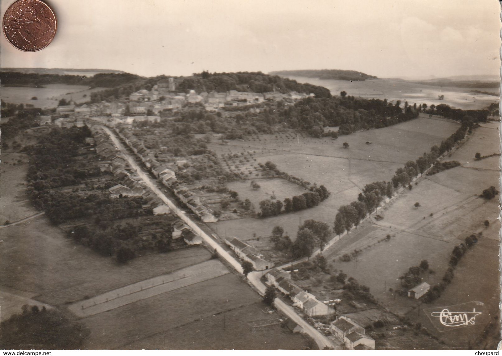 52 - Carte Postale Semi Moderne Dentelée De   BOURMONT    Vue Aérienne - Bourmont