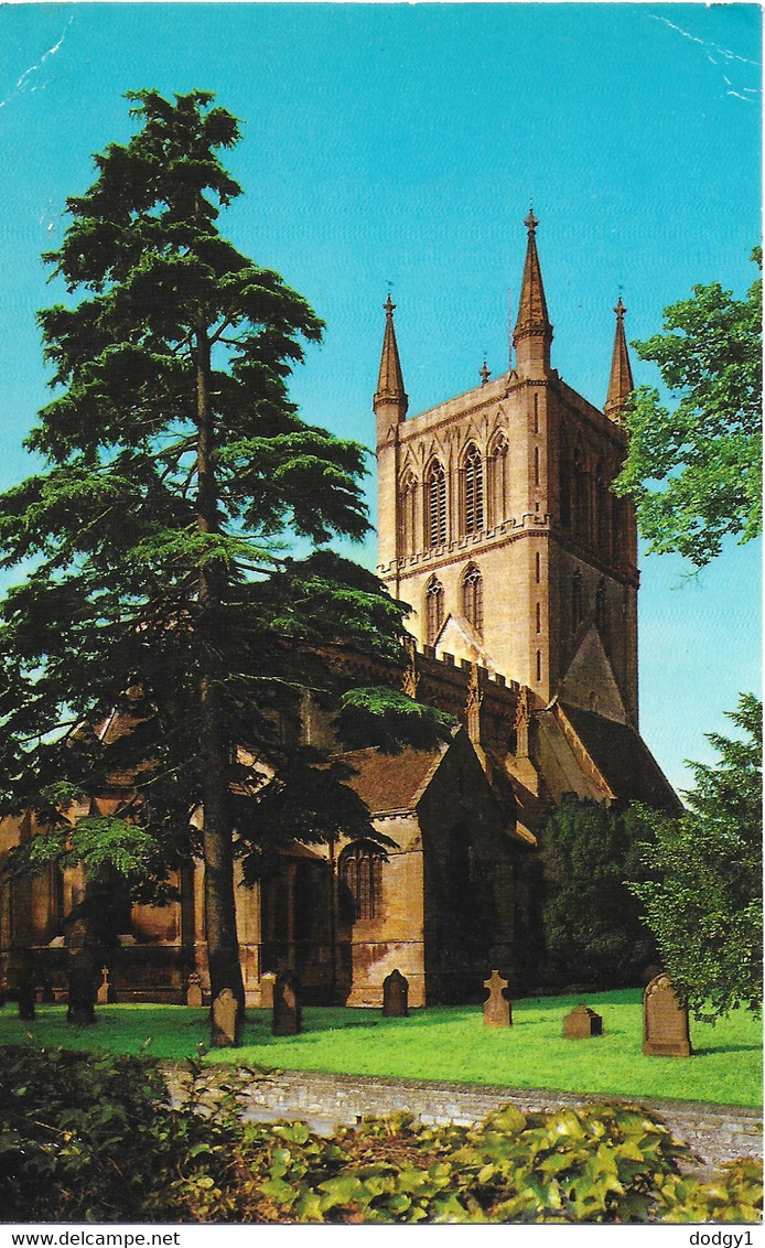 PERSHORE ABBEY, PERSHORE, WORCESTERSHIRE, ENGLAND. UNUSED POSTCARD   Tw4 - Pershore