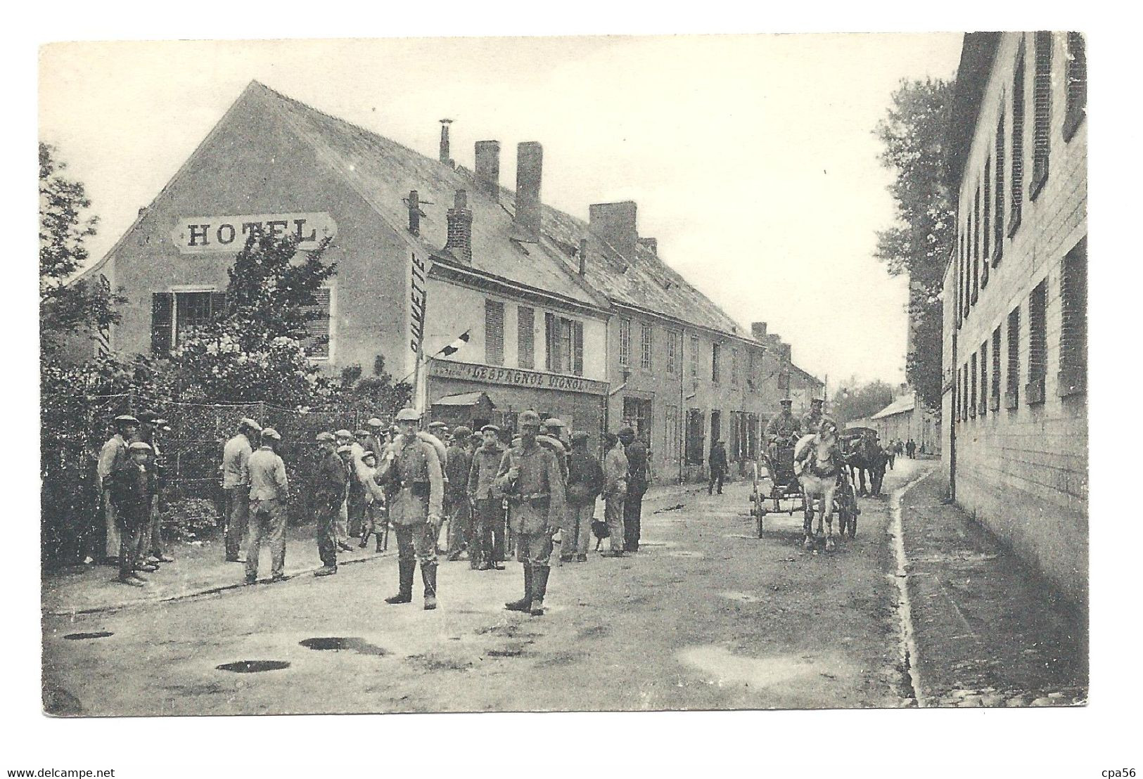 BAZANCOURT  - Carte Allemande 1917 - Des Troupes Devant L'Hôtel - Bazancourt