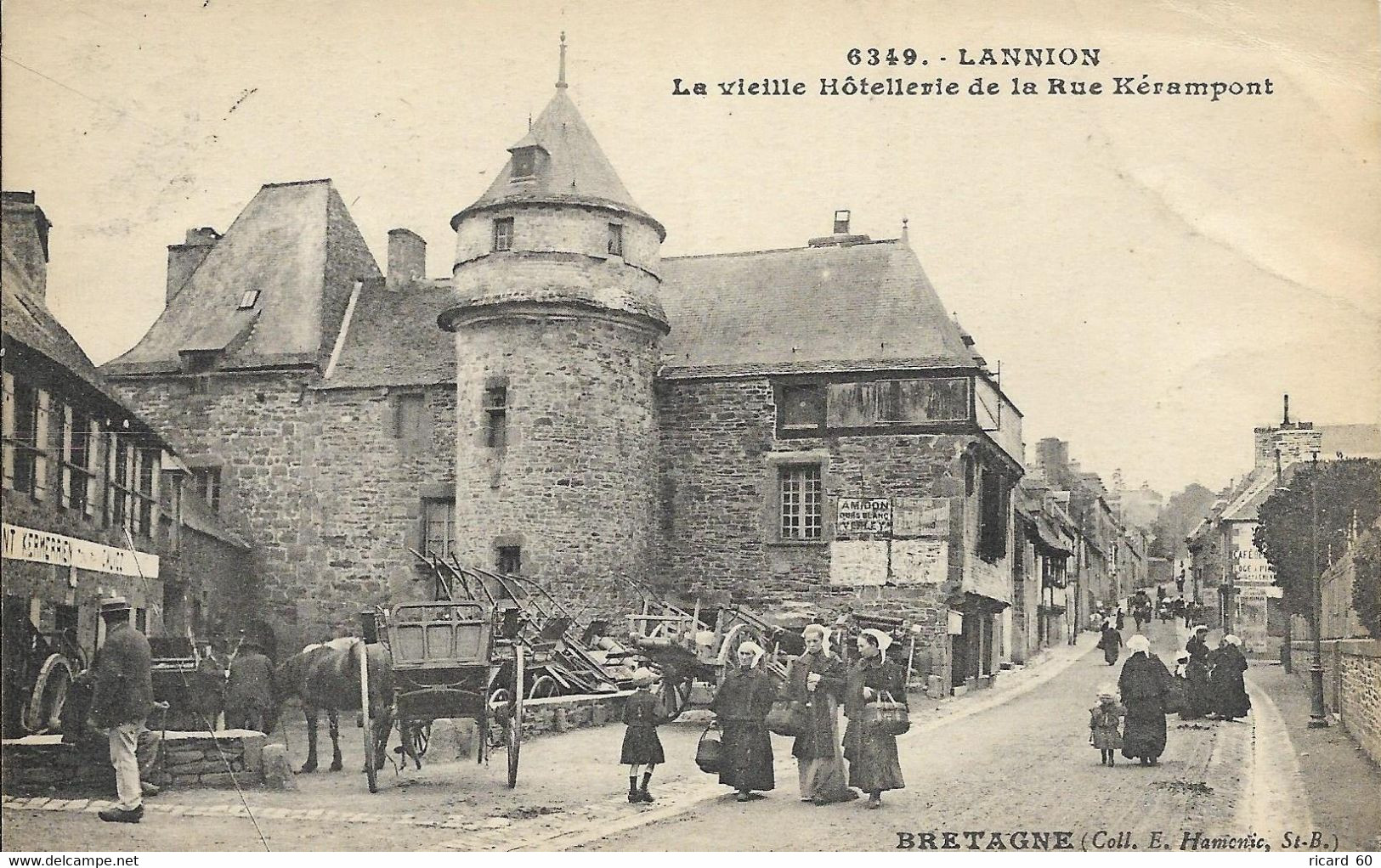 Cpa Lannion, La Vieille Hôtellerie De La Rue Kérampont, Animée - Lannion