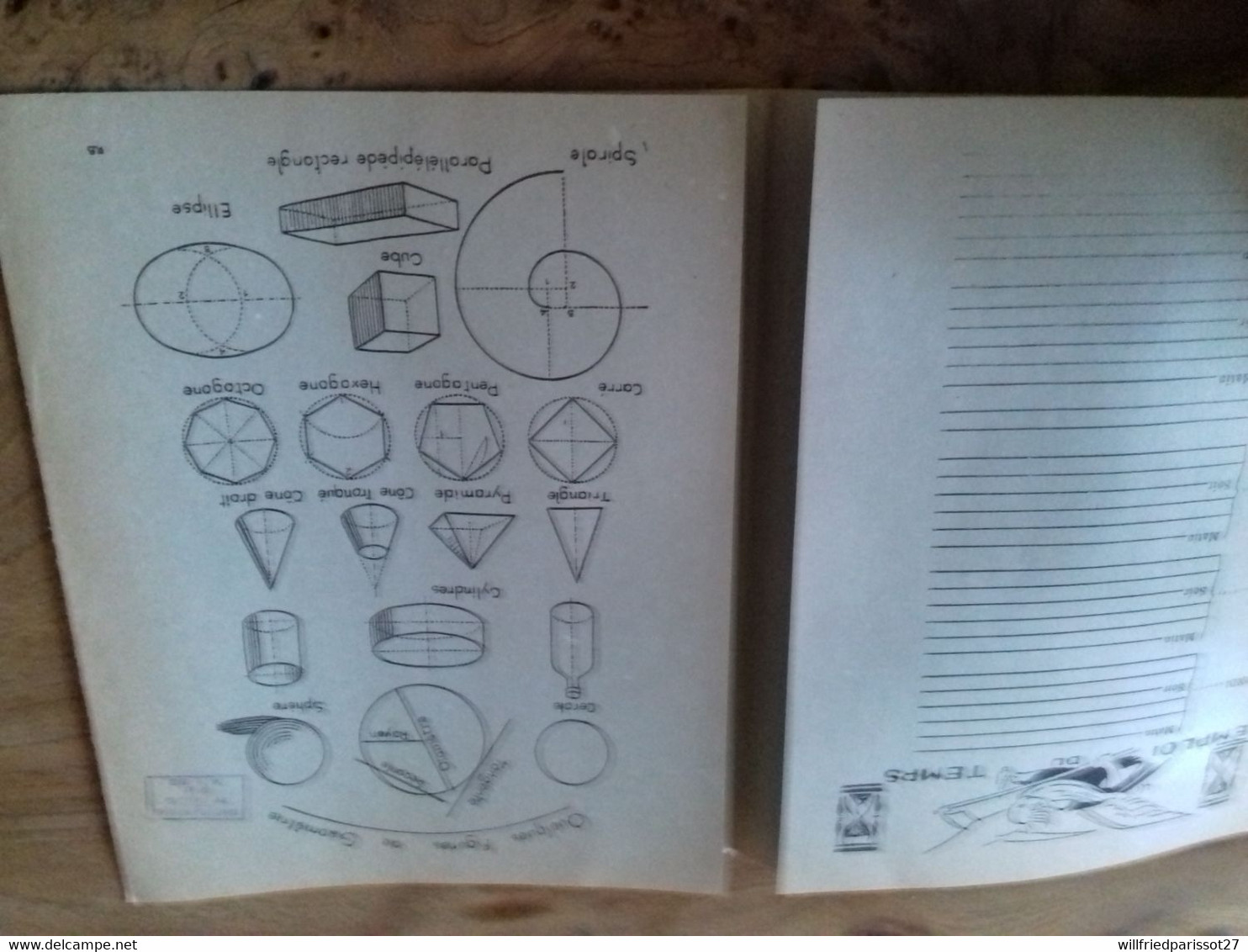 27/ PROTEGE CAHIER AN 2000 FUSEE - Dieren