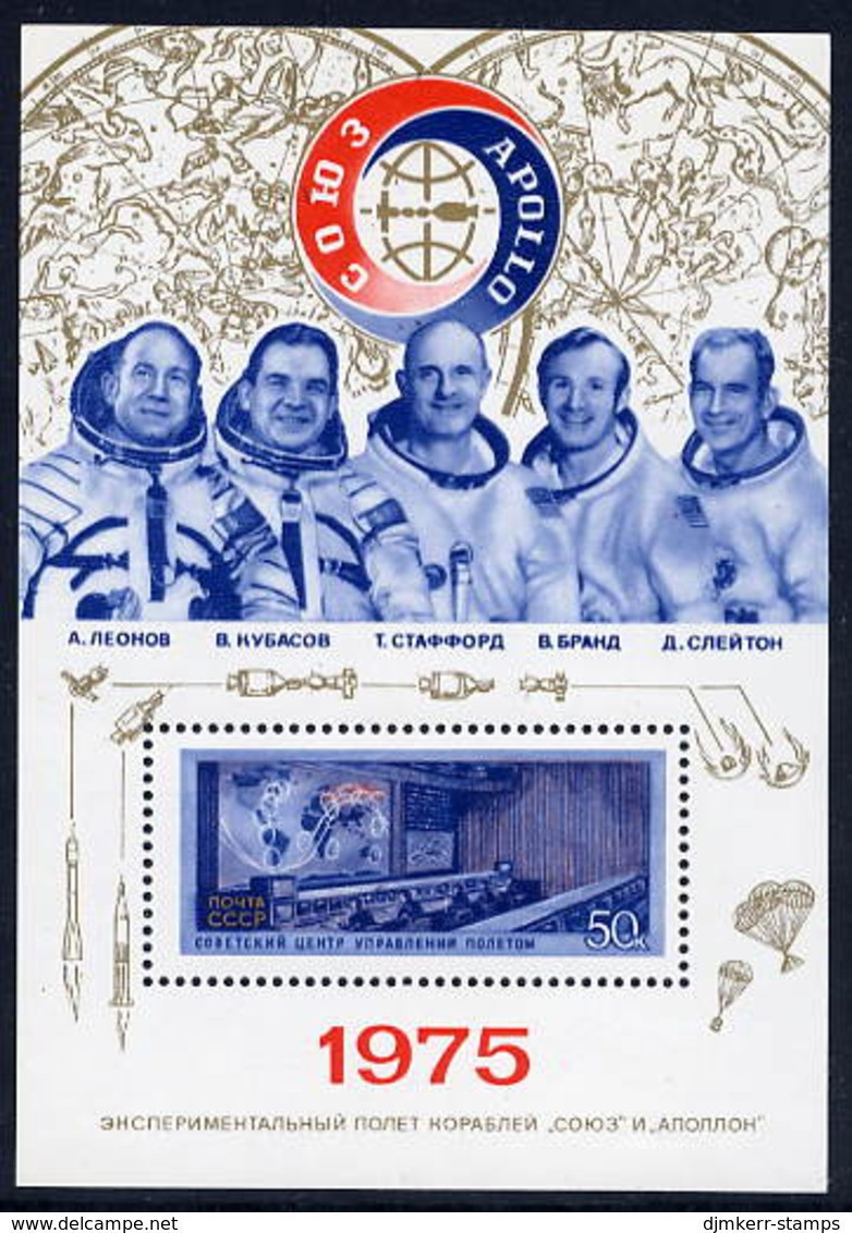 SOVIET UNION 1975 Apollo-Soyuz Space Programme Block MNH / **.  Michel Block 105 - Blocs & Hojas