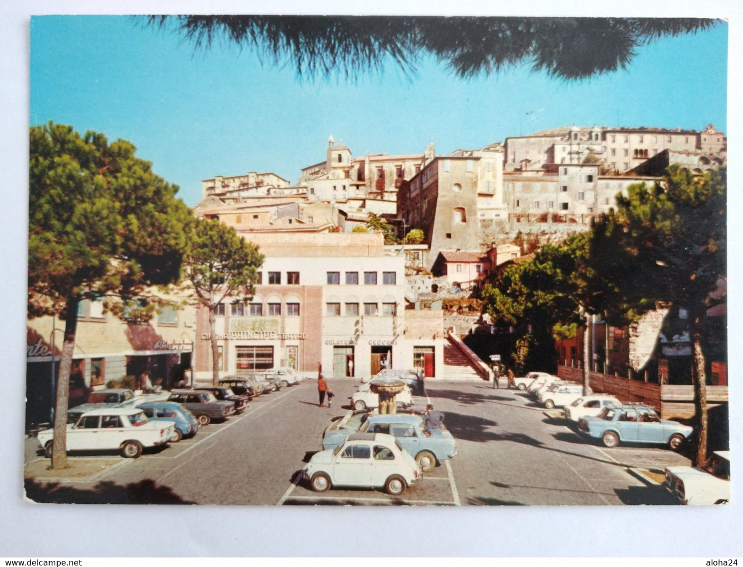 ITALIE ROMA ROME PLACE DE LA LIBERATION VOITURES ANCIENNES - 3647 - Parken & Tuinen