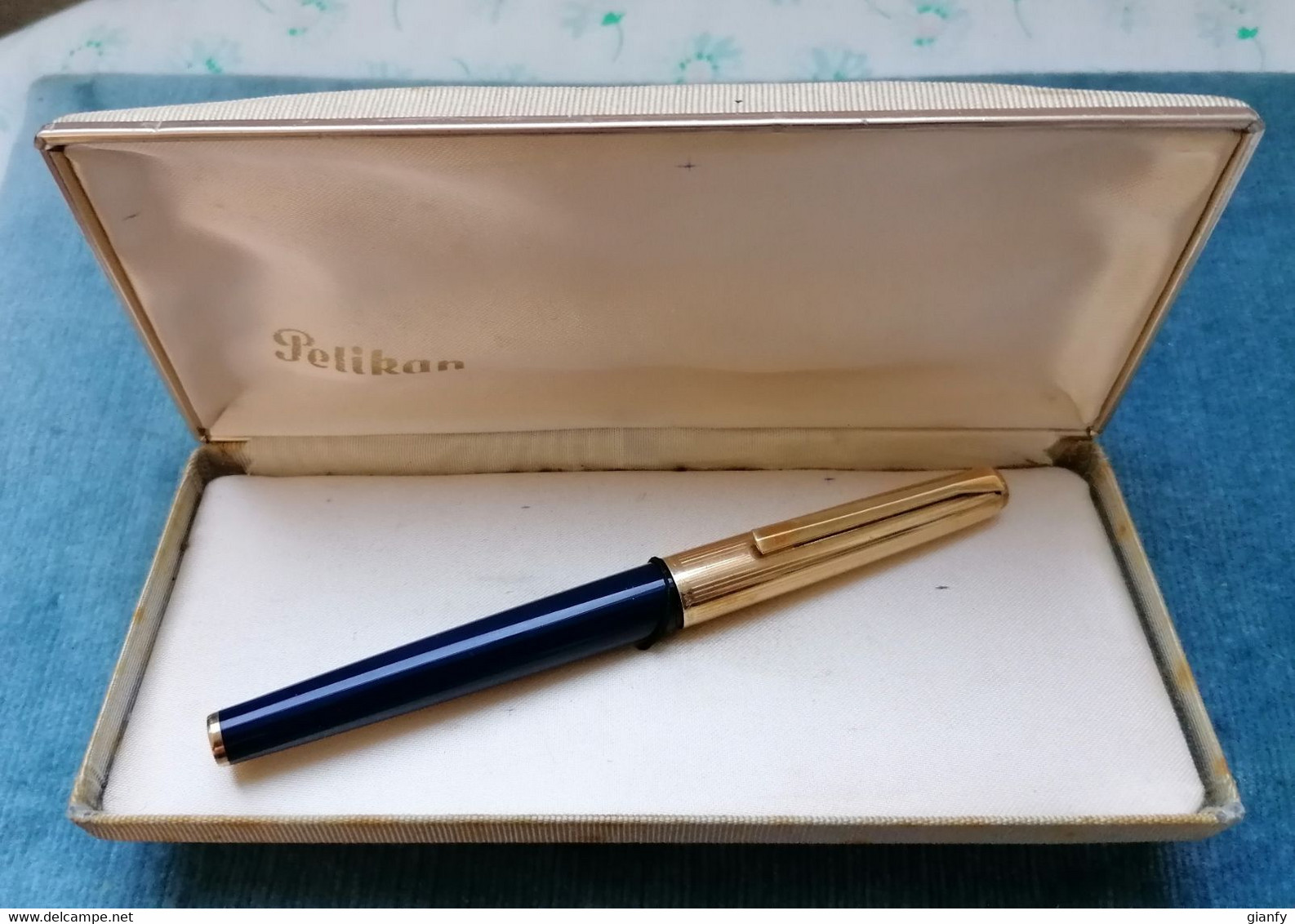 PENNA STILOGRAFICA PELIKAN P 30 ZAFFIRO E ORO 1966 VINTAGE GERMAN FOUNTAIN PEN BOXED - Stylos