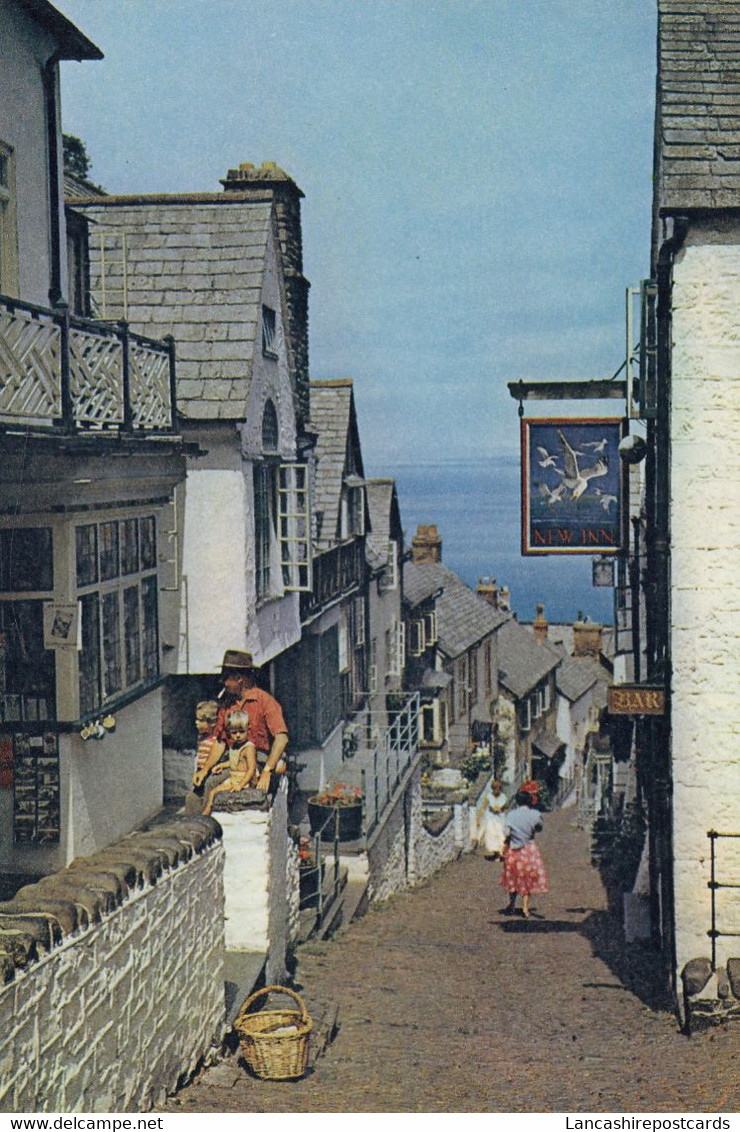 Postcard High Street Clovelly Devon [ Dixon ] My Ref B25559 - Clovelly