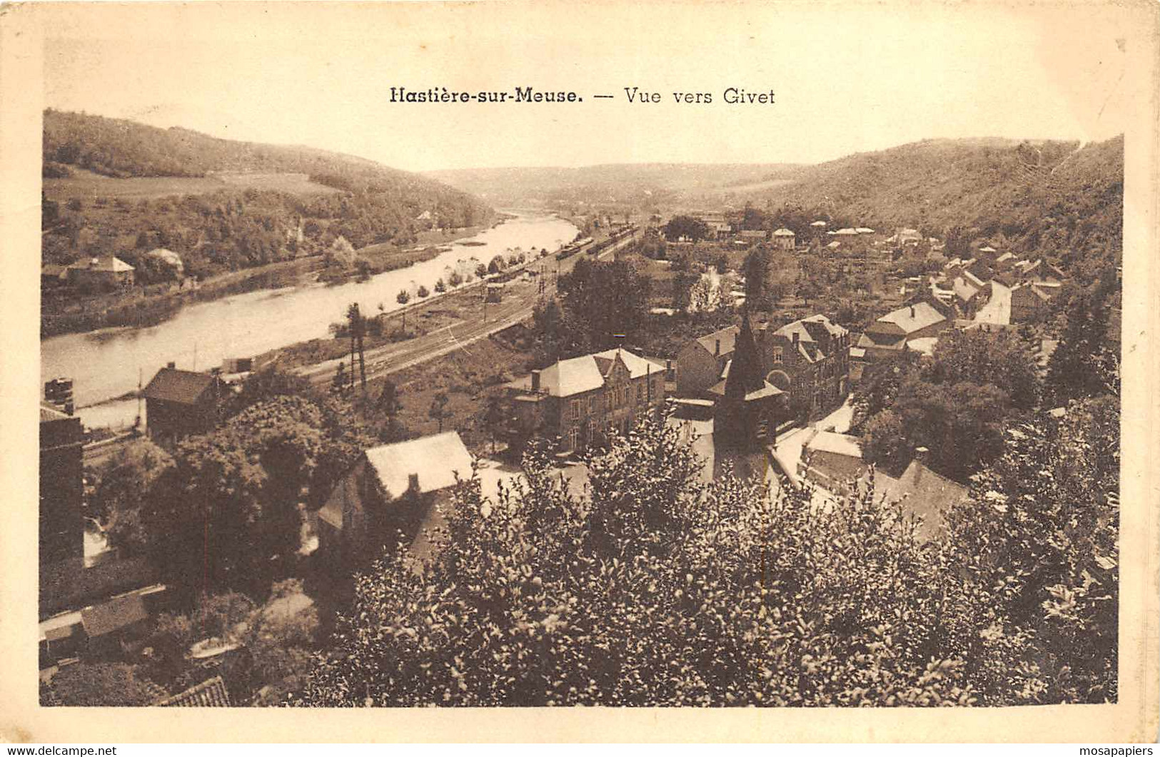 Hastière-sur-Meuse - Vue Vers Givet - Hastière