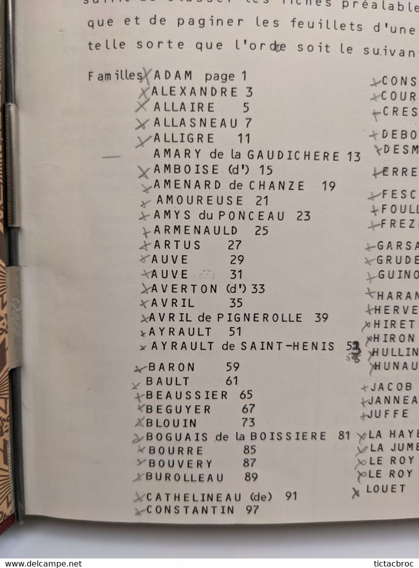 Dictionnaire Des Familles De L'Anjou De L'association Généalogique Et Archéologique De L'Anjou Généalogie 1977 - Dictionnaires