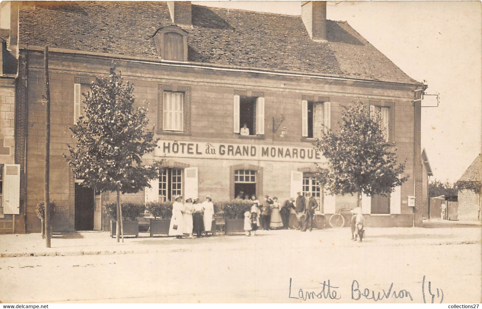 41-LA-MOTTE-BEUVRON- CARTE-PHOTO- HÔTEL DU GRAND MONARQUE - Lamotte Beuvron