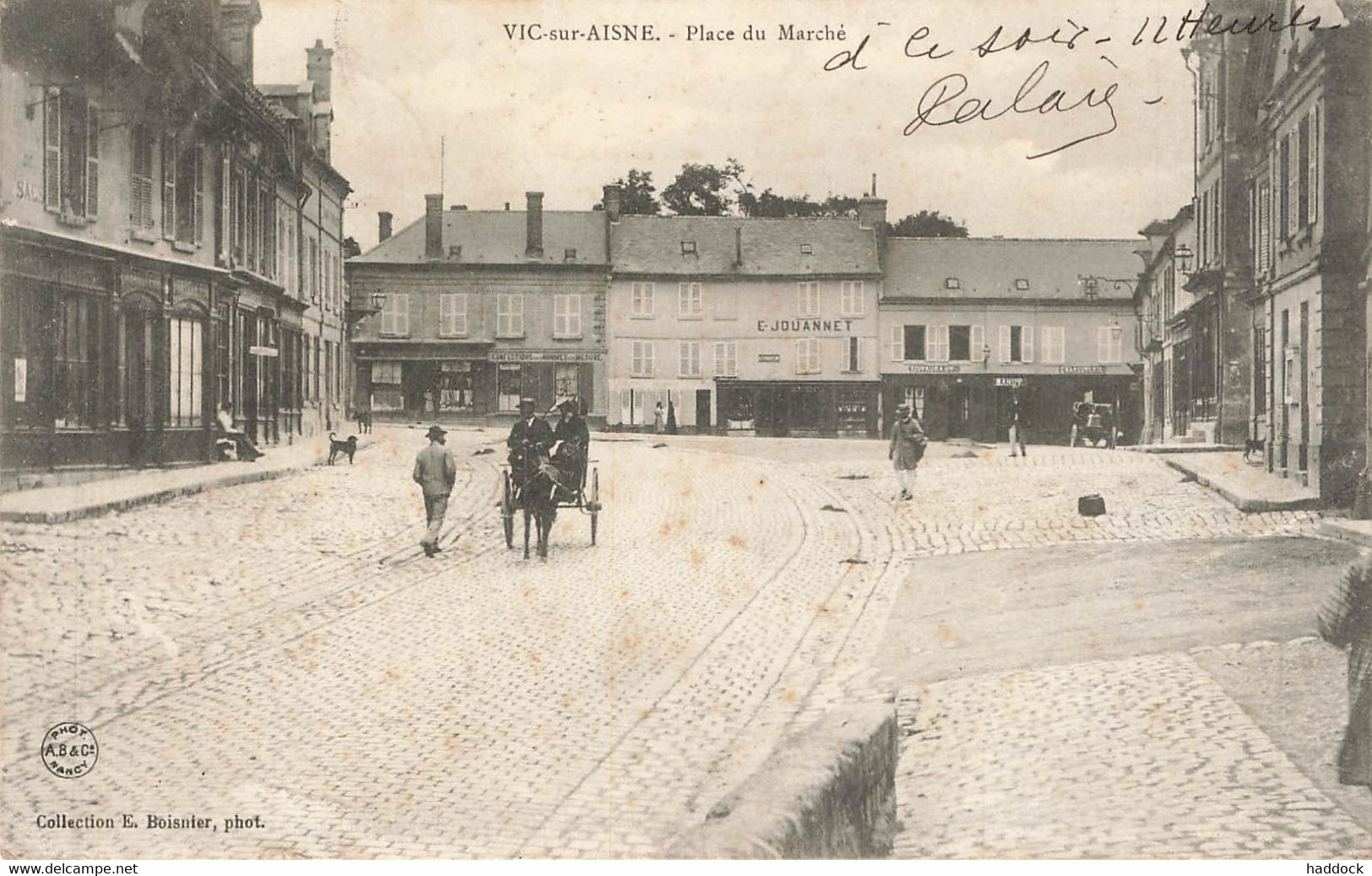 VIC SUR AISNE : PLACE DU MARCHE - Vic Sur Aisne