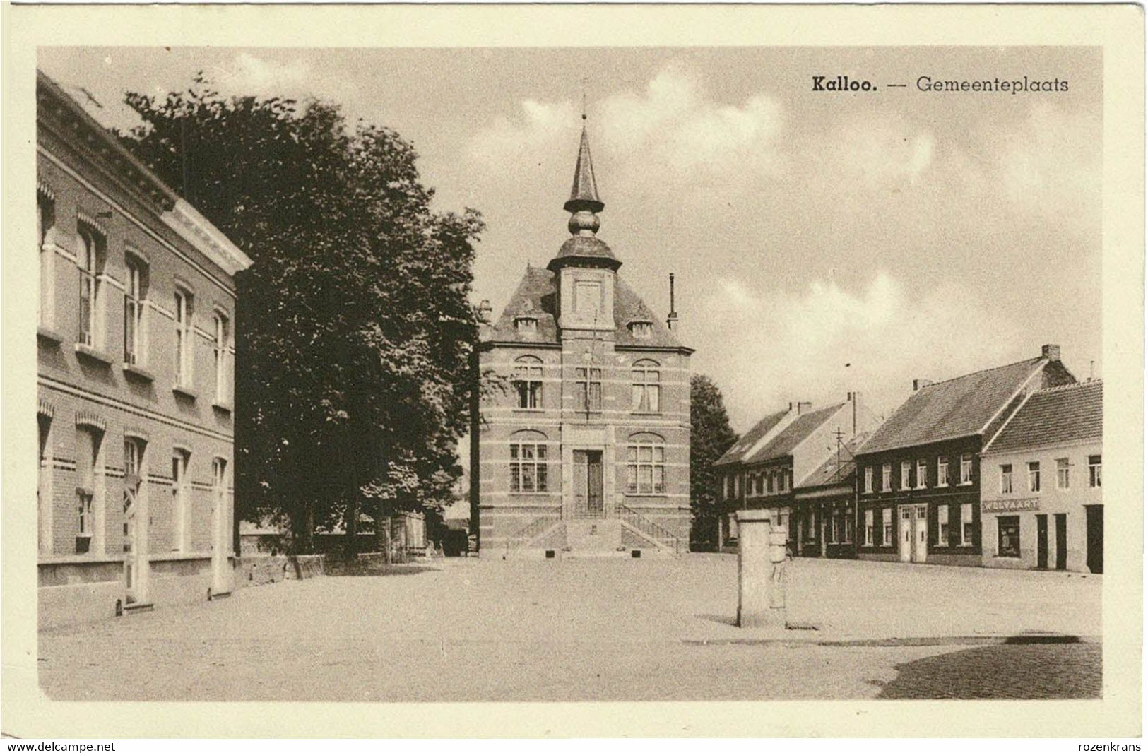 Lotje Van 2 Postkaarten Kalloo Kerk En Gemeenteplaats Beveren (Kleefschade) - Beveren-Waas