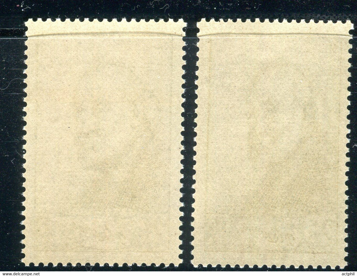 VARIÉTÉ - N° YVERT 421 - 1 Exemplaire Avec Fond Extra Pâle + Normal - Neufs Luxe - Covers & Documents