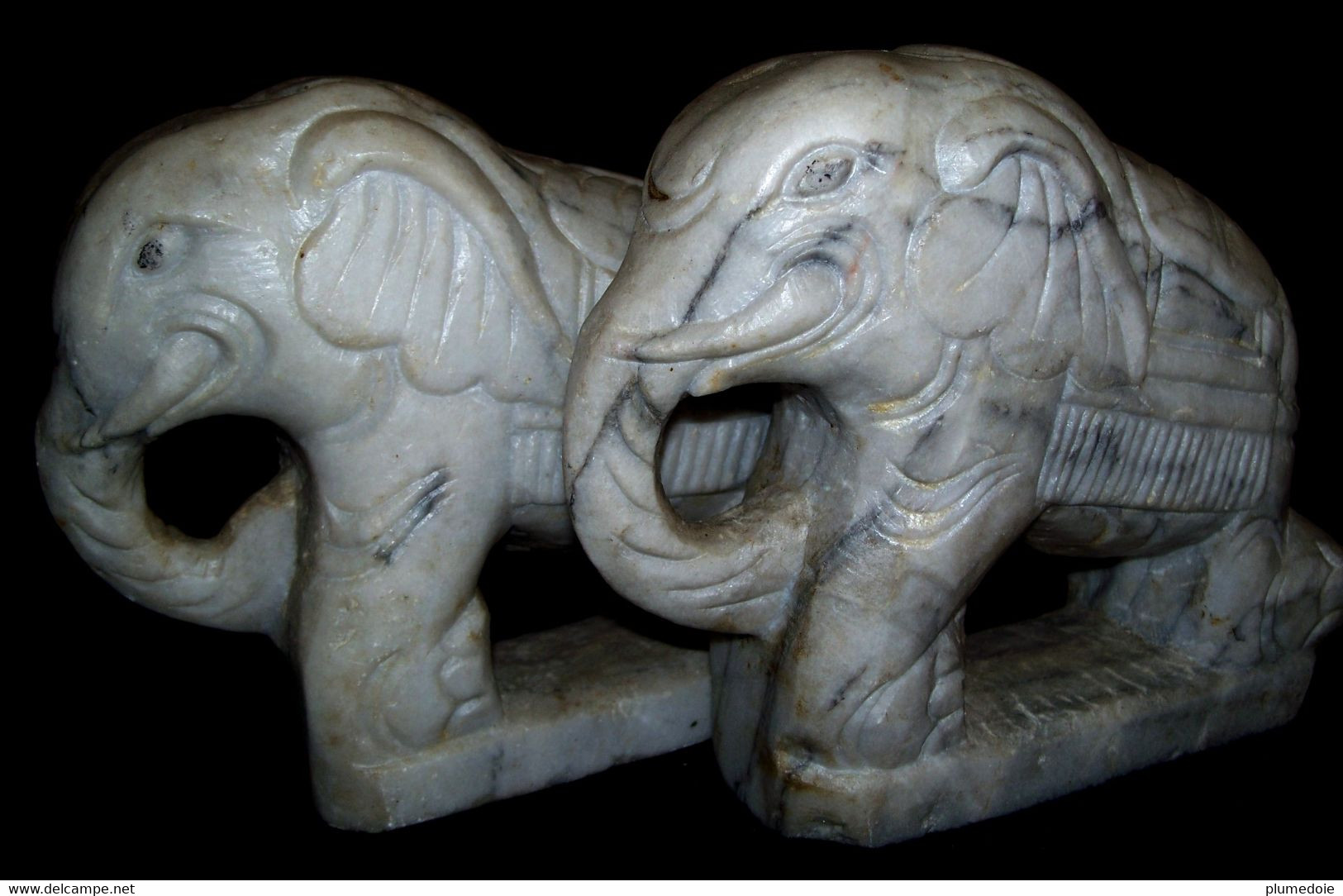 EPOQUE ART DECO . PAIRE DE SERRE LIVRES . ELEPHANTS MARBRE GRIS . ANTIQUE  Pair Of Marble Elephant Bookends Ca 1910