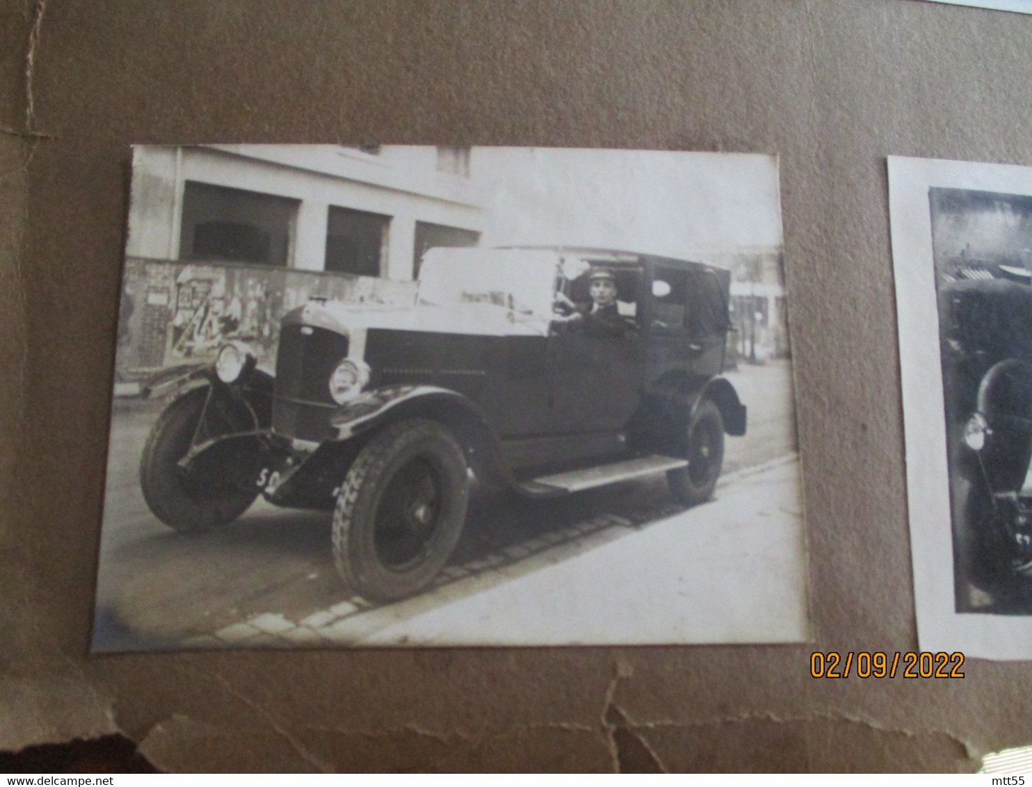 Planche Lot Photo Voiture Tacot Chauffeur Femme Au Volant - Automobili