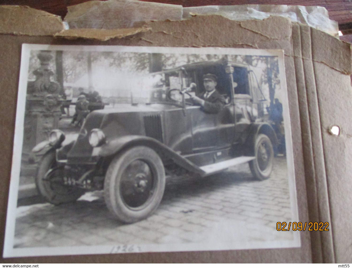 Planche Lot Photo Voiture Tacot Chauffeur Femme Au Volant - Automobili