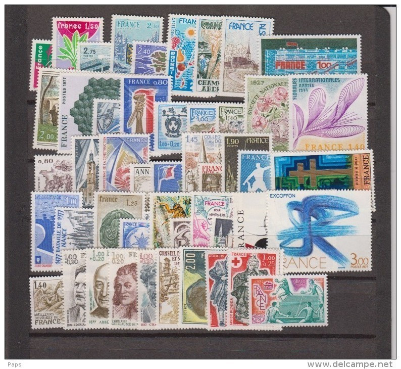 1977-FRANCE-ANNEE COMPLETE 1977**.48 TIMBRES - 1970-1979