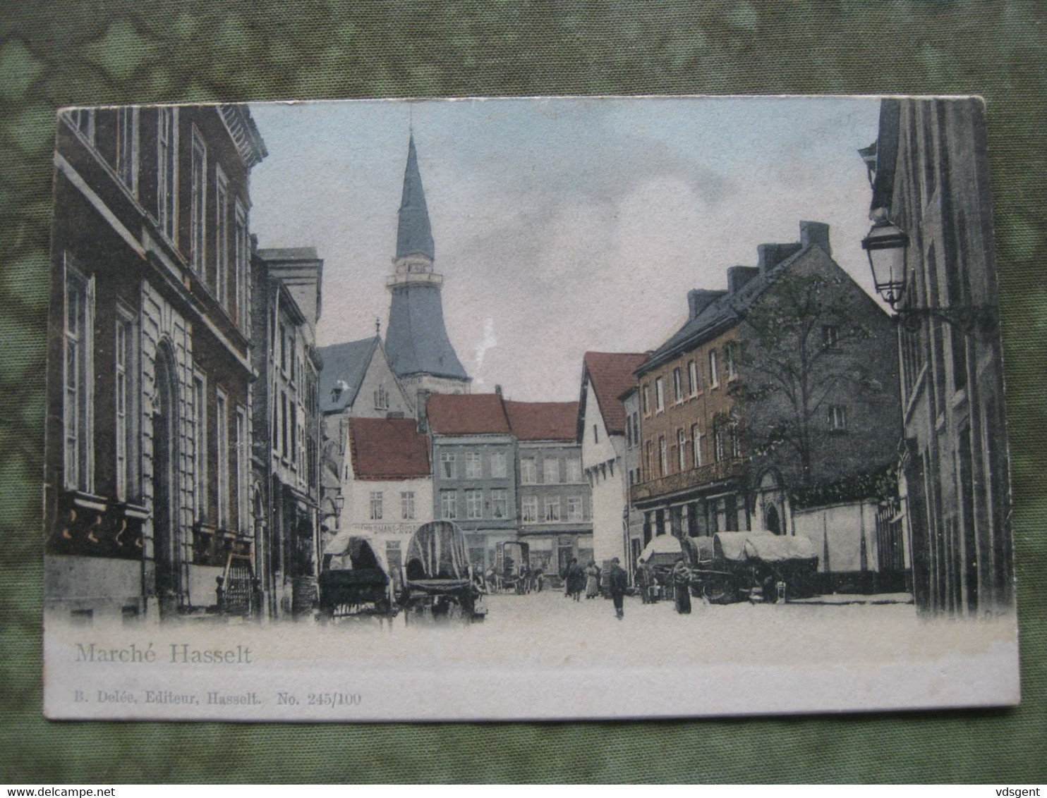 HASSELT - LE MARCHÉ ( Gekleurd ) - Hasselt