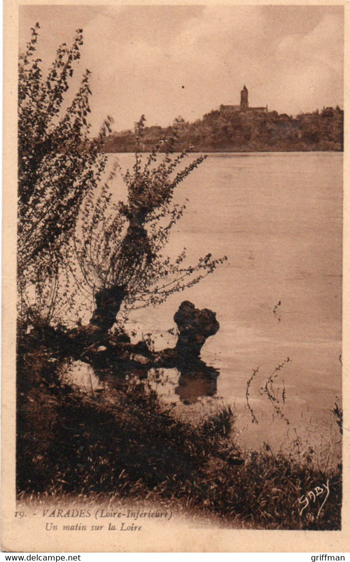 VARADES UN MATIN SUR LA LOIRE 1935 TBE - Varades