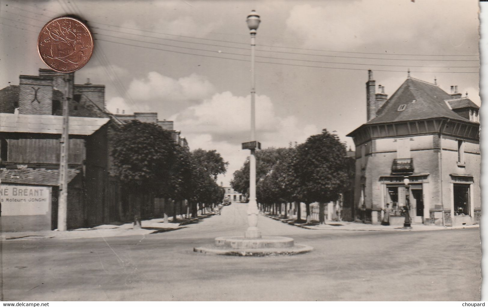 35 - Carte Postale Semi Moderne Dentelée De LA GUERCHE DE BRETAGNE   Avenue Du Général Leclerc - La Guerche-de-Bretagne