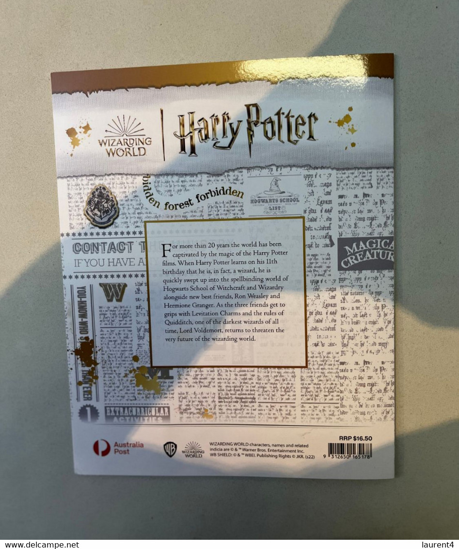 (folder 4-9-2022) Movie - Harry Potter - Wizarding World Folder (+ 1 Cover) + 12 Stickers - Presentation Packs