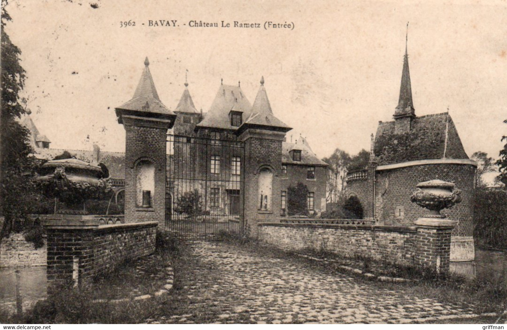 BAVAY LE CHATEAU LE RAMETZ ENTREE 1910 TBE - Bavay