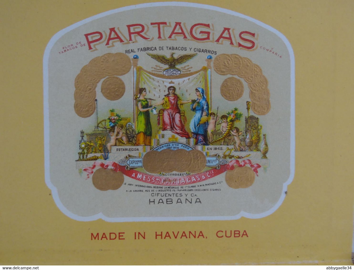 Boîte De Tabac Vide En Bois Partagas Flor De Tabacos, Cuba Havane Habana (lot 5) - Contenitori Di Tabacco (vuoti)