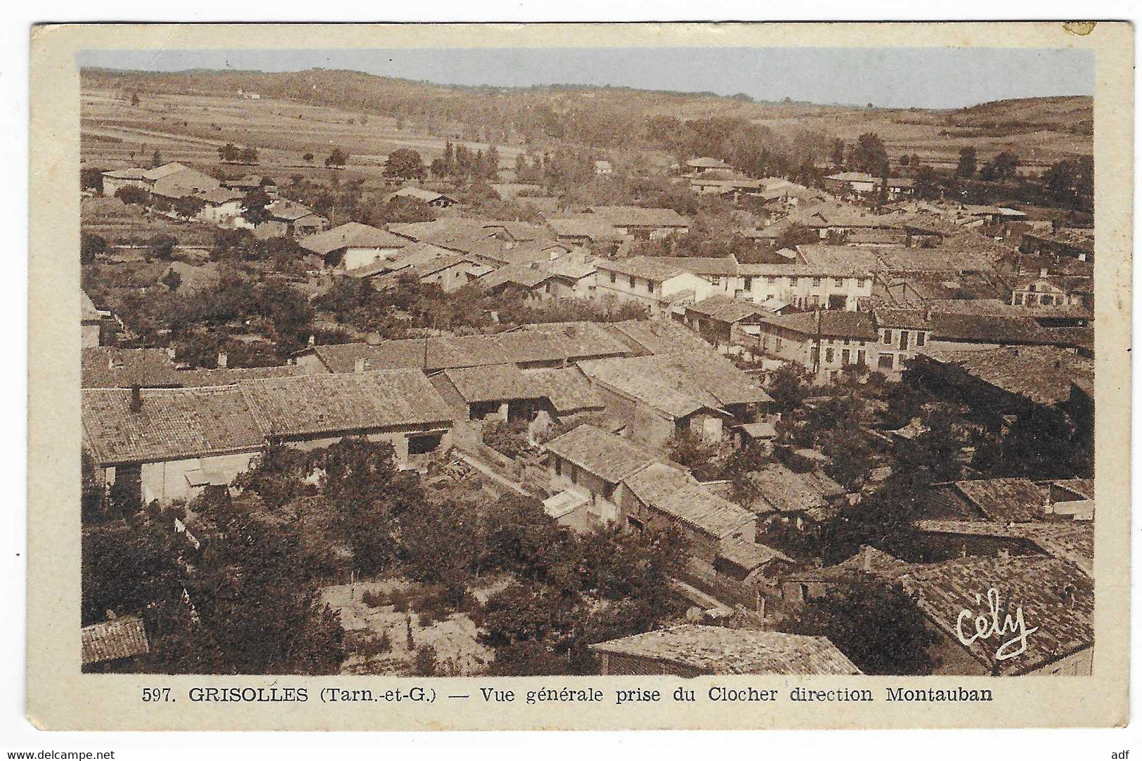 CPA GRISOLLES, VUE GENERALE PRISE DU CLOCHER DIRECTION MONTAUBAN, TARN ET GARONNE 82 - Grisolles