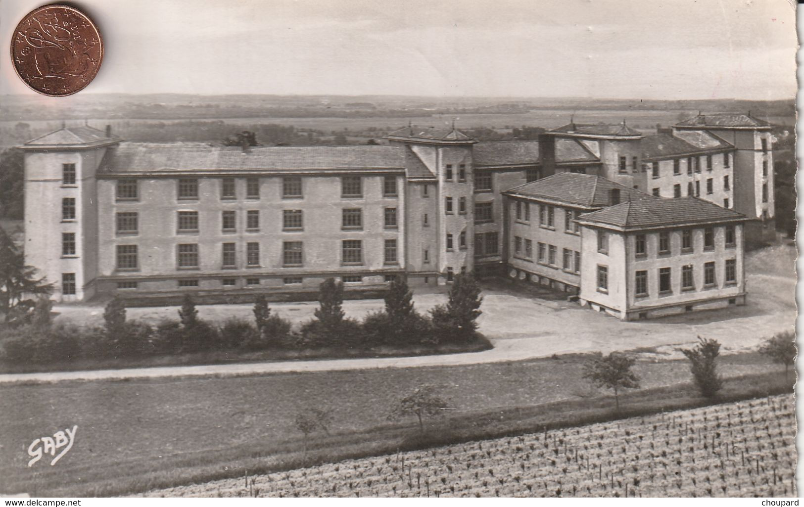 44 - Carte Postale Semi Moderne Dentelée De  VARADES  Préventorium - Varades