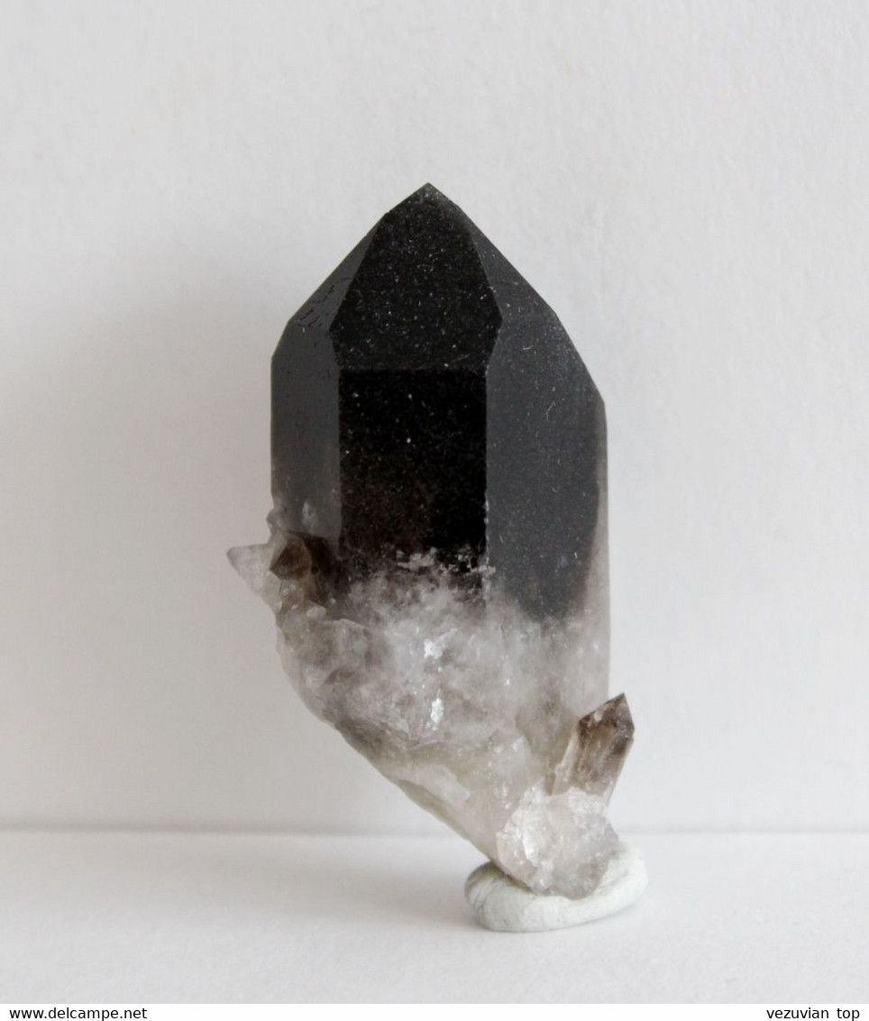 Smoky Quartz Crystal Cluster - Minéraux