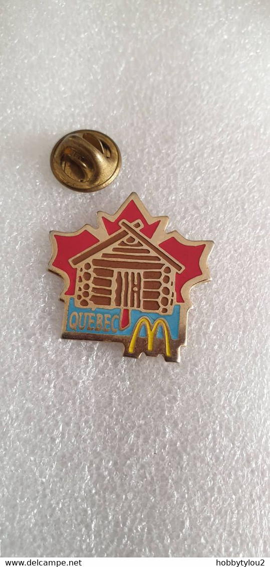 Pin's McDonalds Québec - McDonald's