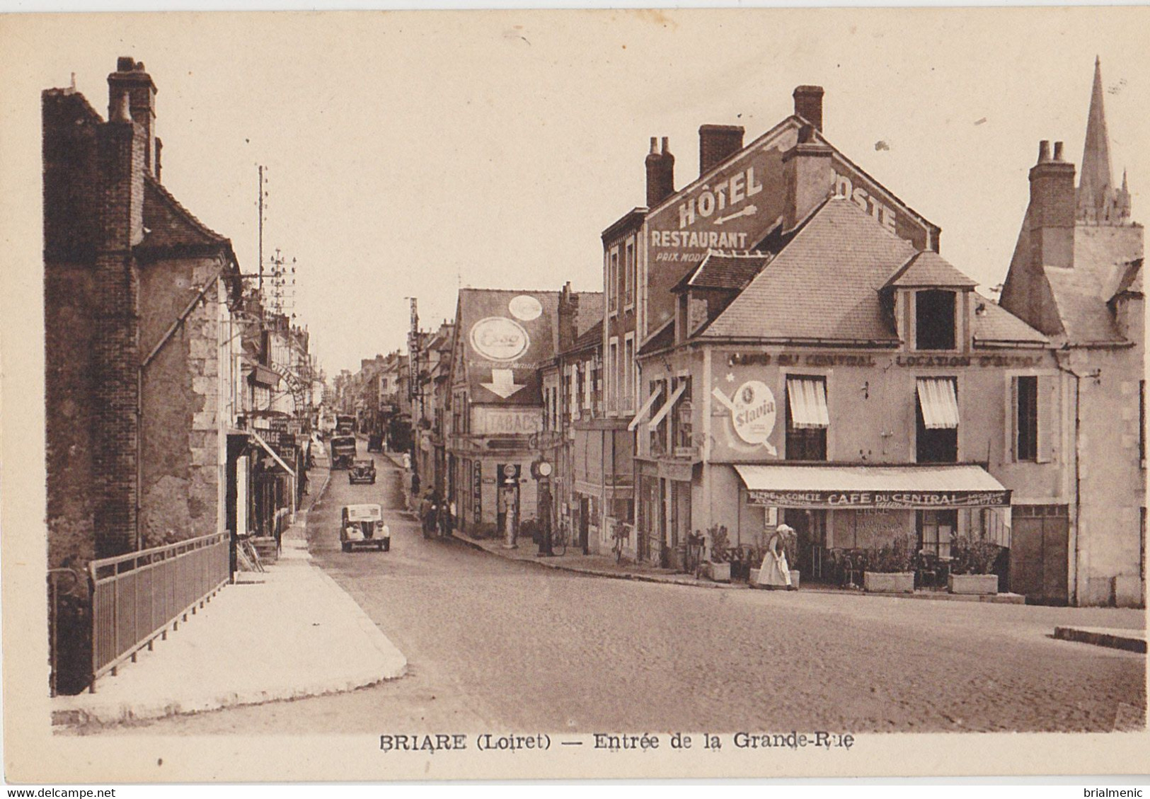 BRIARE  Entrée De La Grande Rue - Briare