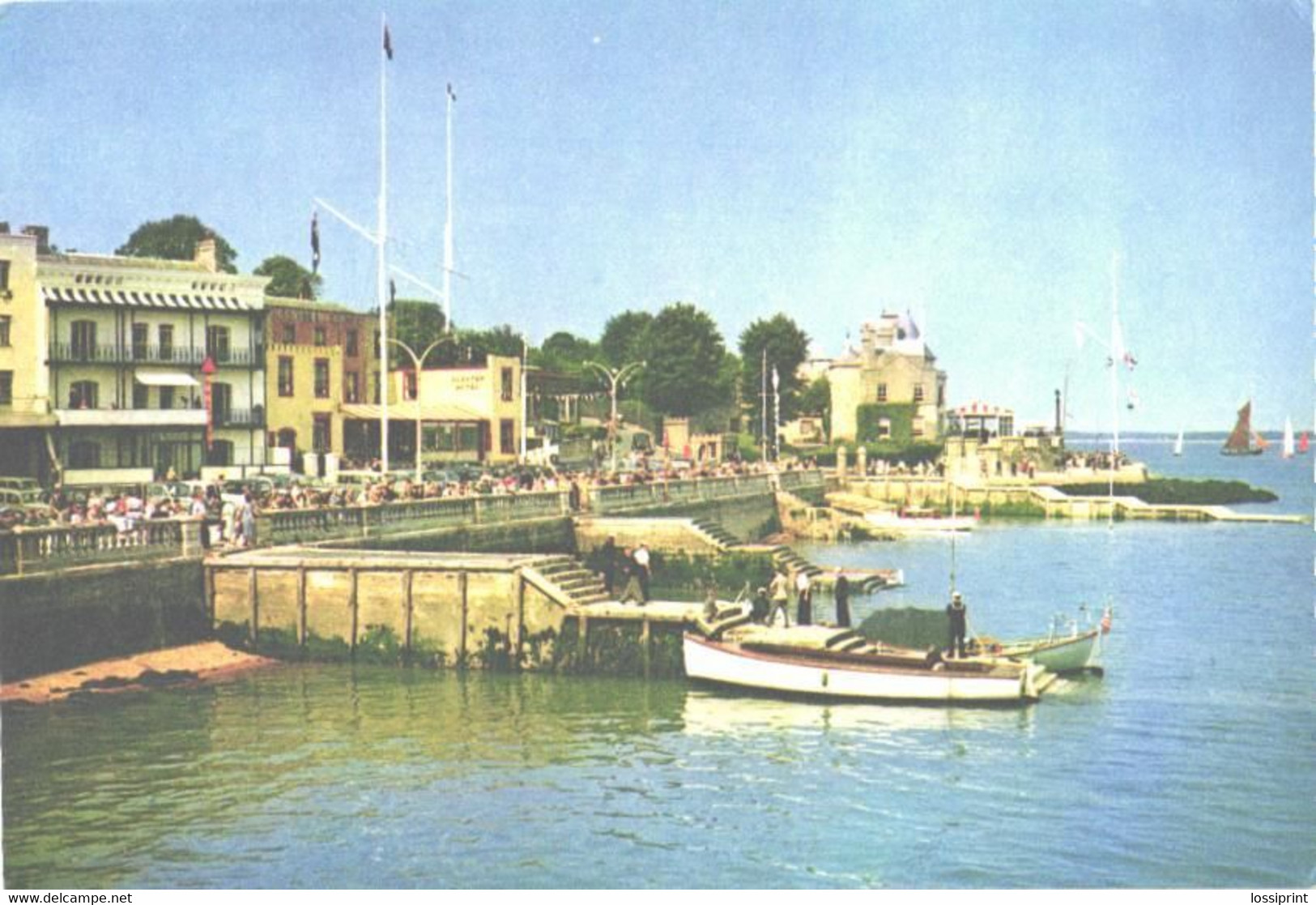 United Kingdom:Isle Of Wight, Cowes, Victoria Parade - Cowes