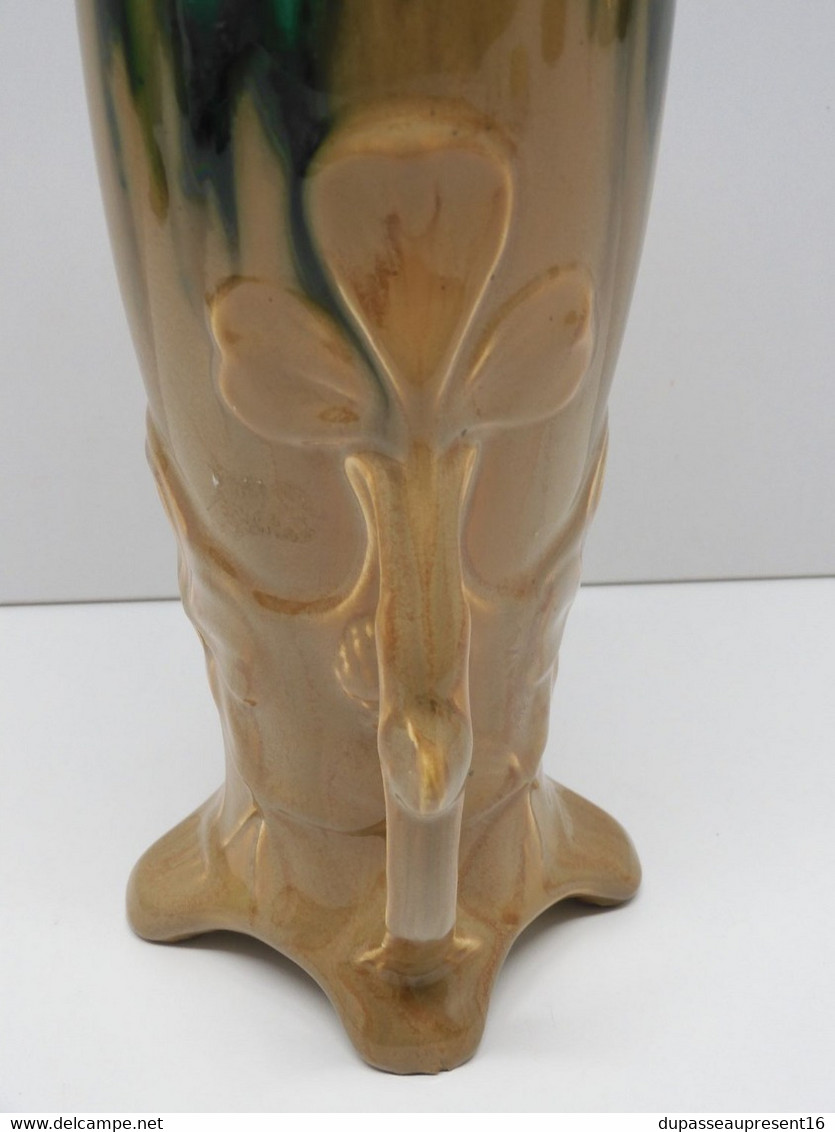 *ANCIEN VASE ART NOUVEAU BARBOTINE MOULIN DES LOUPS ORCHIES BAS & ANSES FLEURS E