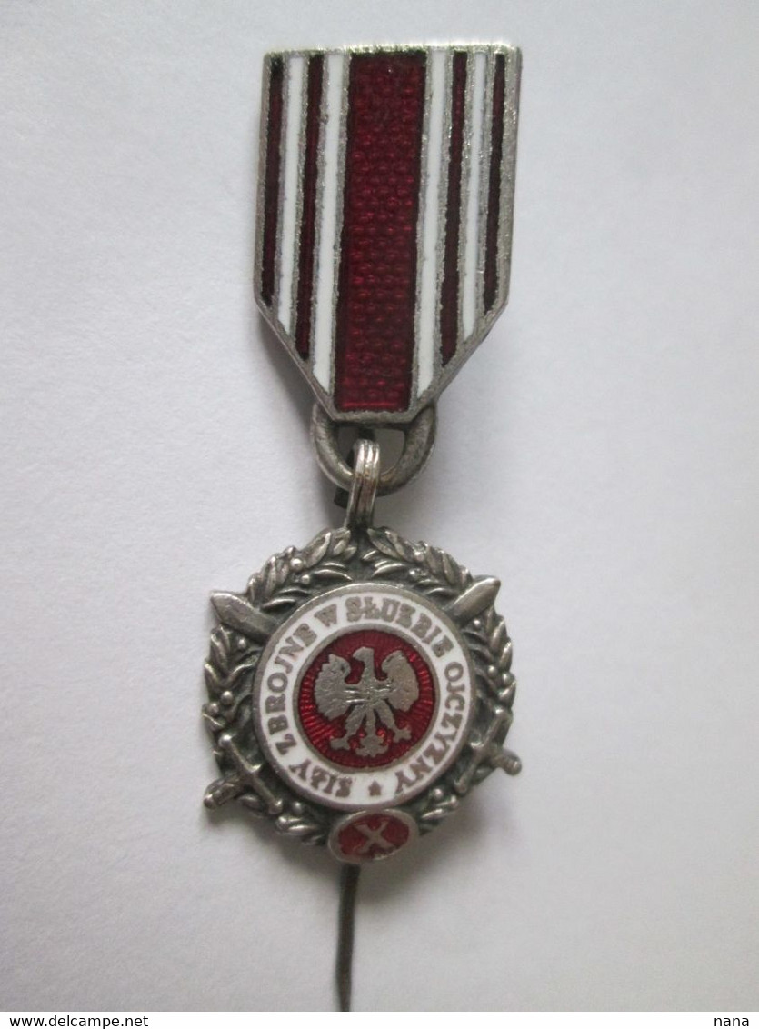 Rare! Polish Mini Medal 10 Years Of The Armed Forces In Service For The Motherland 70s - Autres & Non Classés