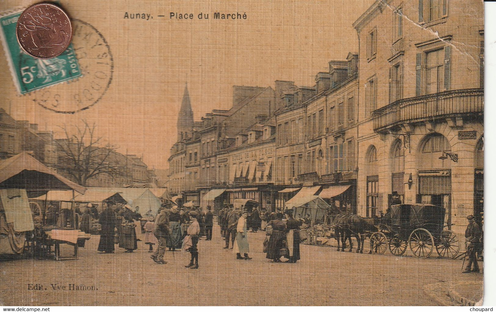 14 - Carte Postale Ancienne De  AUNAY   Place Du Marché - Autres & Non Classés