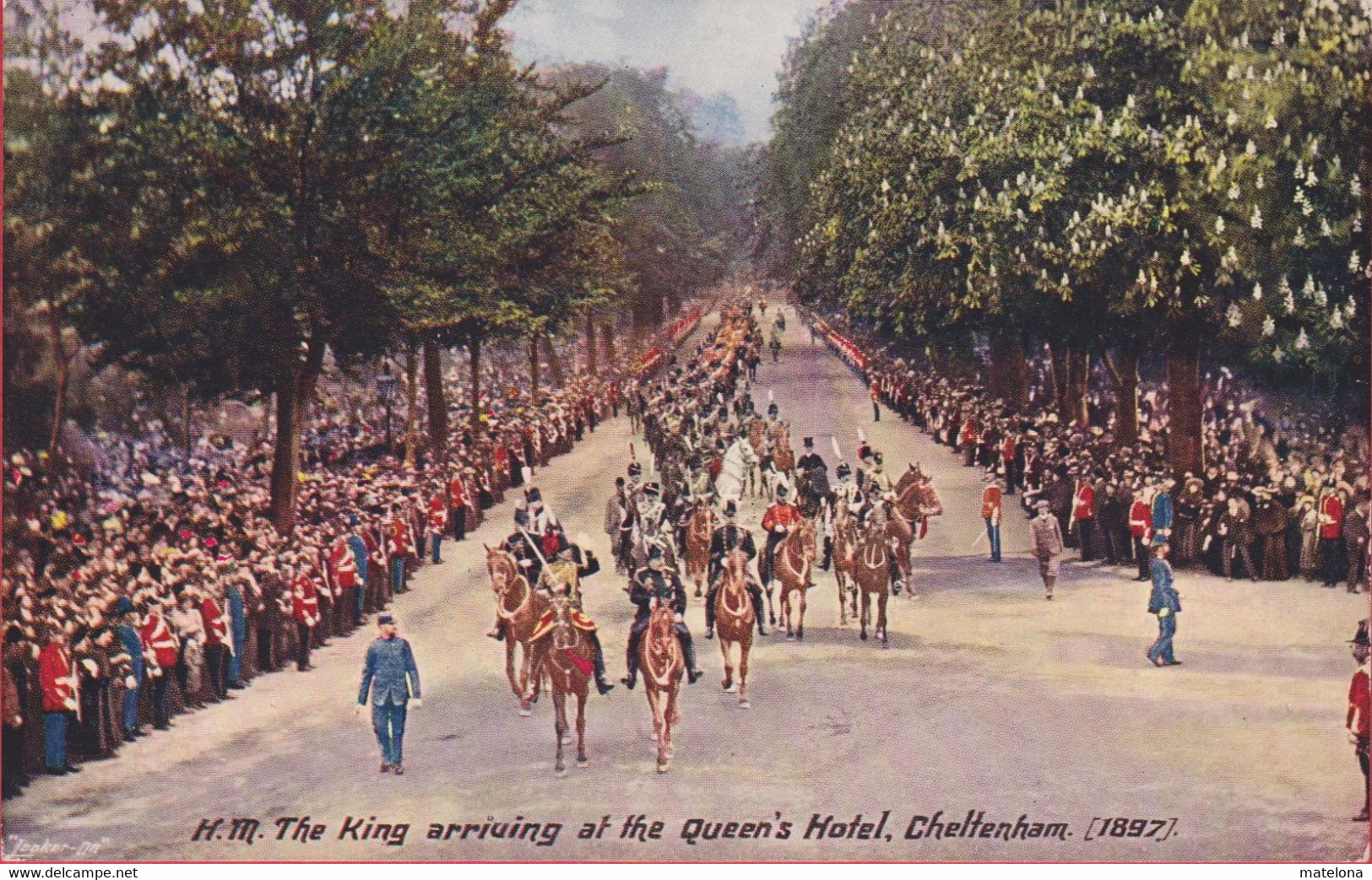 ROYAUME-UNI ANGLETERRE GLOUCESTERSHIRE CHELTENHAM H.M. THE KING ARRIVING AT THE QUEEN'S HOTEL 1897 - Cheltenham