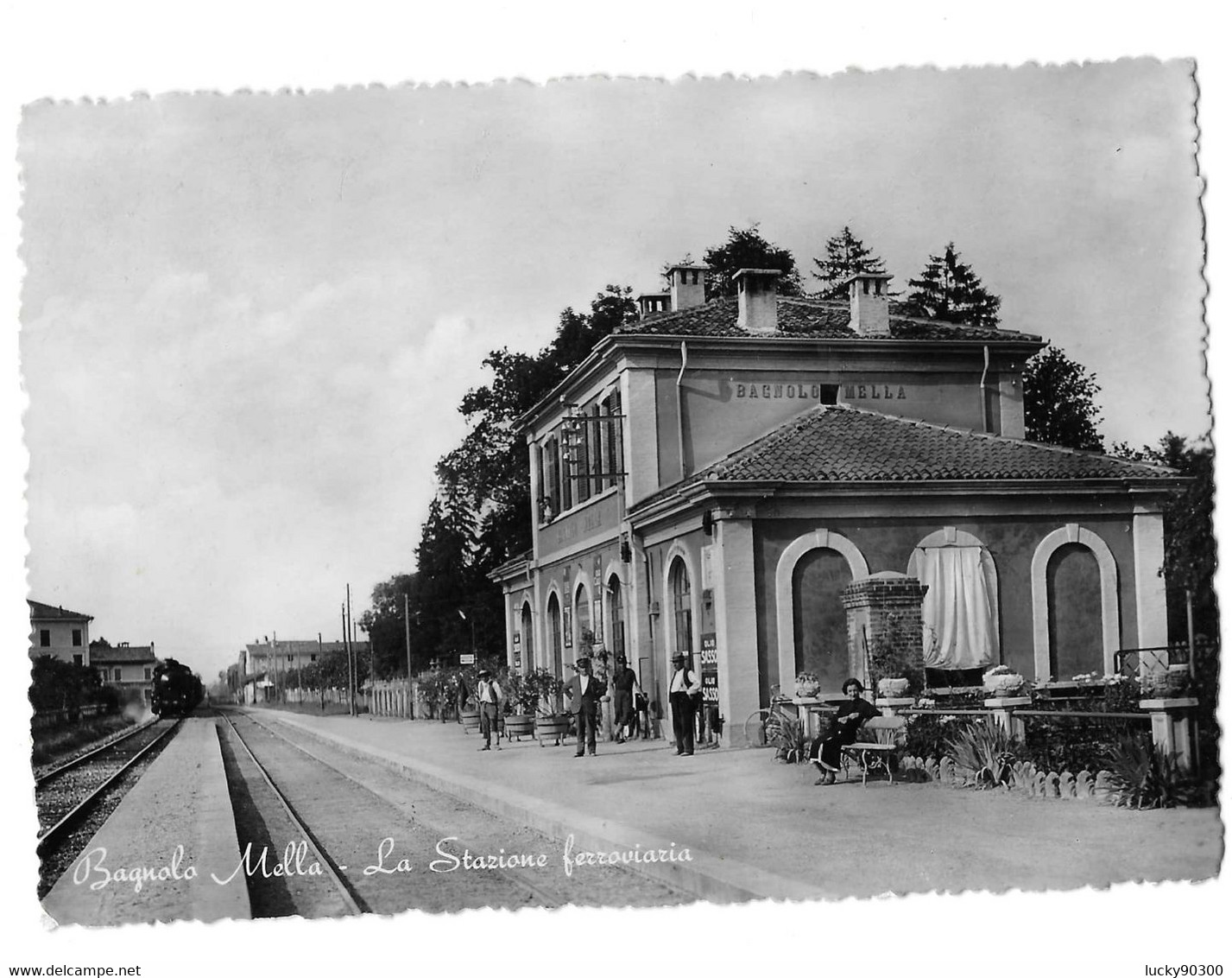 BAGNOLO MELLA - LA STAZIONE FERROVIARIA - BRESCIA - CPSM - GARE ITALIENNE AVEC TRAIN - ECRITE - TIMBREE - Brescia