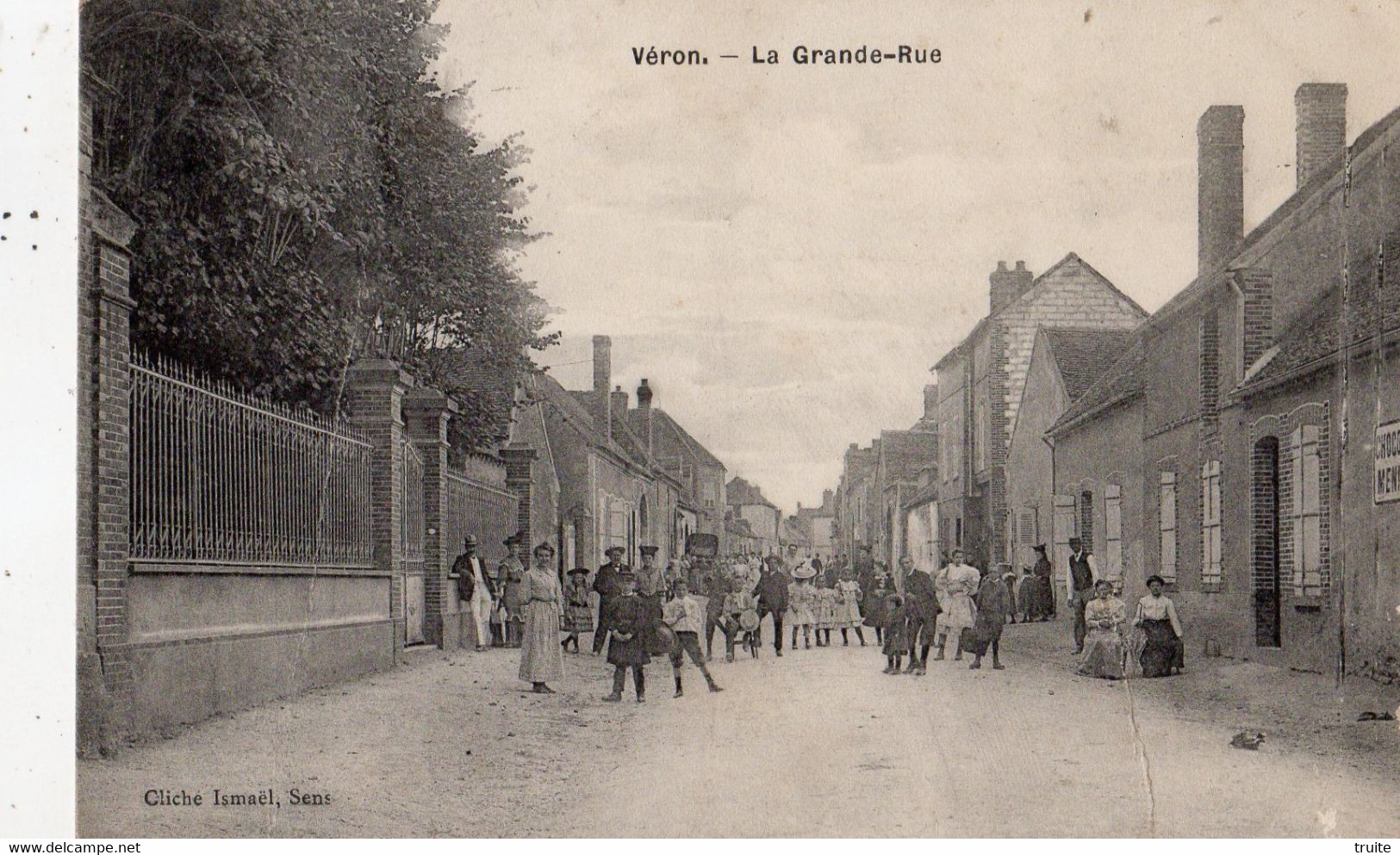 VERON LA GRANDE-RUE - Veron