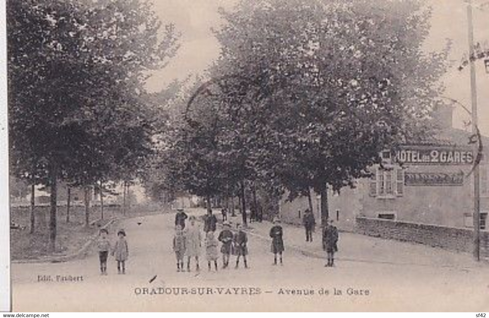 ORADOUR SUR VAYRES                        AVENUE DE LA GARE - Oradour Sur Vayres