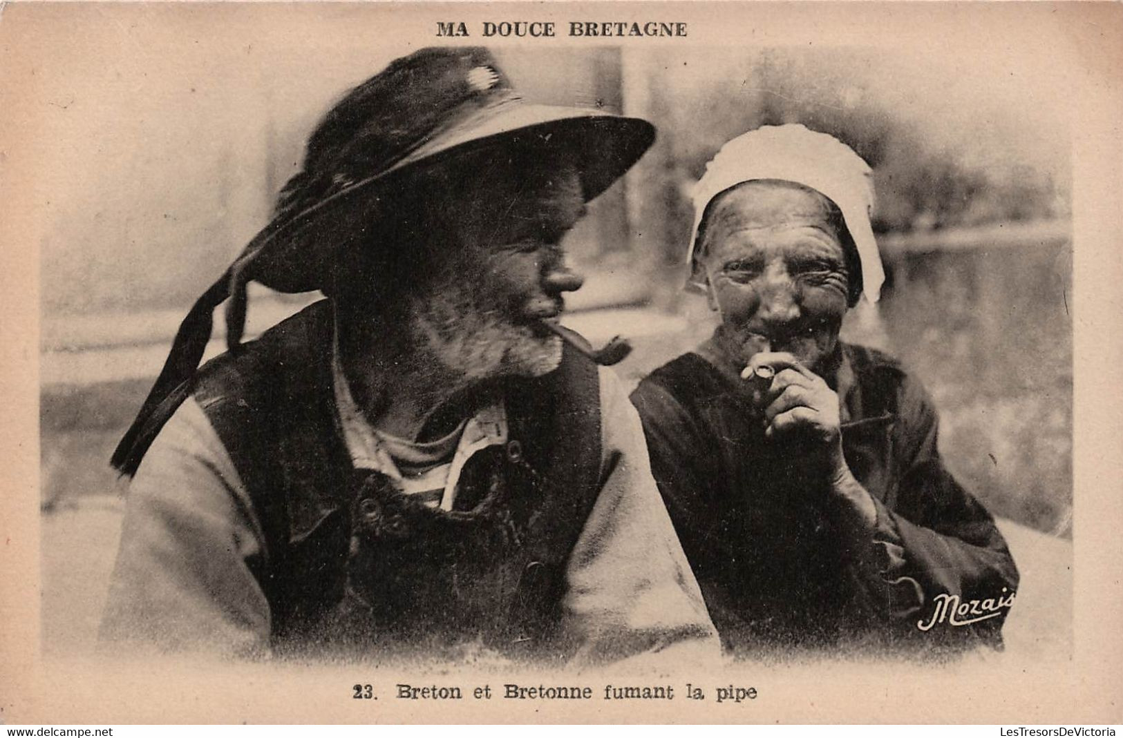 CPA Breton Et Bretonne Fumant La Pipe - Edition Nozais - Ma Douce Bretagne - Personnages