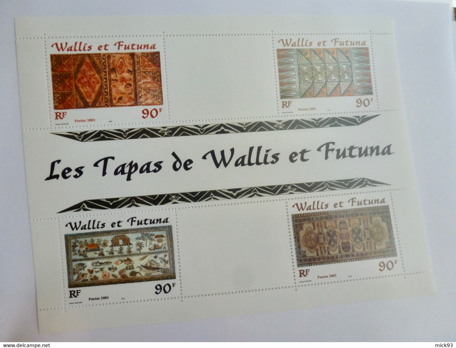 Wallis& Futuna Bloc Les Tapas BF 10   2001 - Blocks & Sheetlets