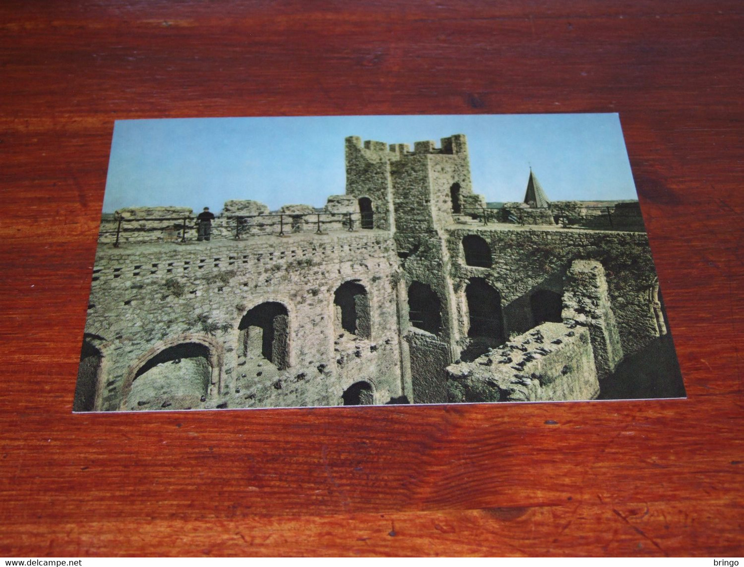 52378                          ROCHESTER CASTLE, KENT, INTERIOR OF KEEP - Rochester