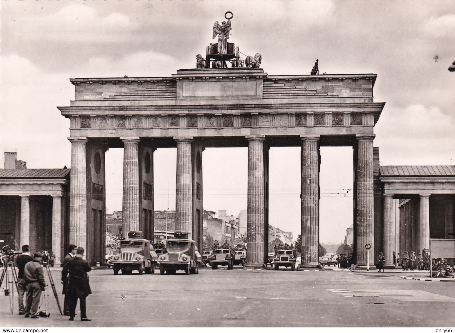 GERMANIA - BERLINO BRANDENBURGEE TOR AM - Mur De Berlin