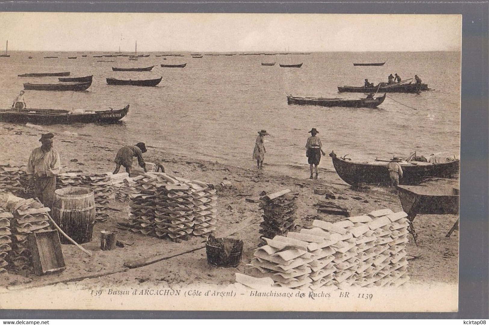 Bassin D'Arcachon -- Blanchissage Des Ruches . - Arcachon