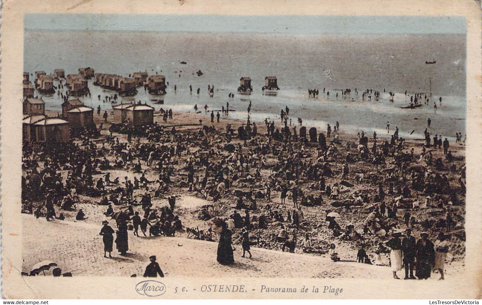 CPA - BELGIQUE - OSTENDE - Panorama De La Plage - Colorisée - Animée - Marco Marcovici - Oostende