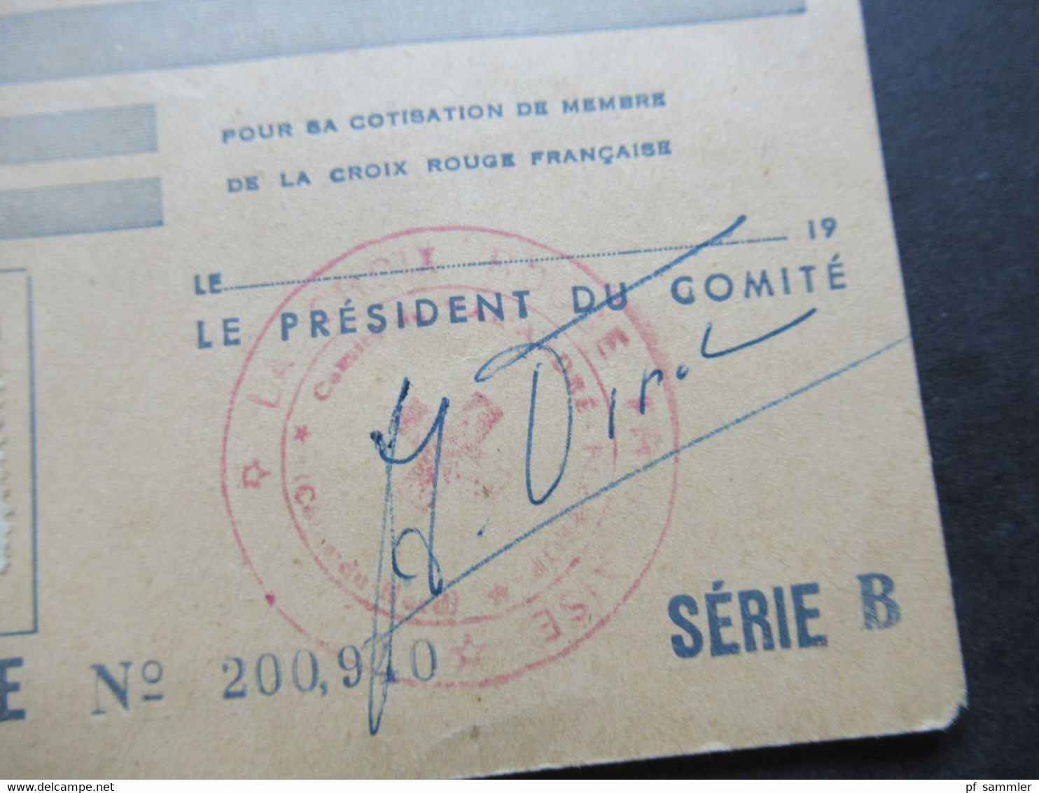 Frankreich 1953 Vignette Auf Carte D'Adherent Croix Rouge Francaise Mit Stempel Und Signe Le President Du Comité - Erinnofilie