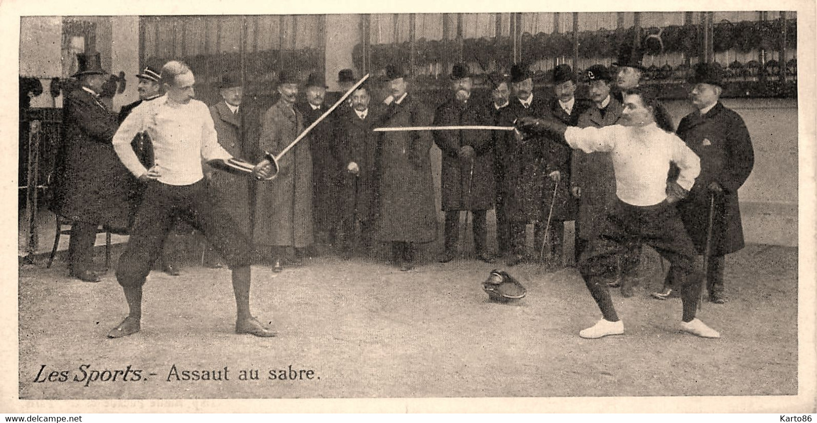 Escrime * Sport * CPA " Les Sports : Assaut Au Sabre " * Au Dos Publicité Chicorée Extra LEROUX - Fencing