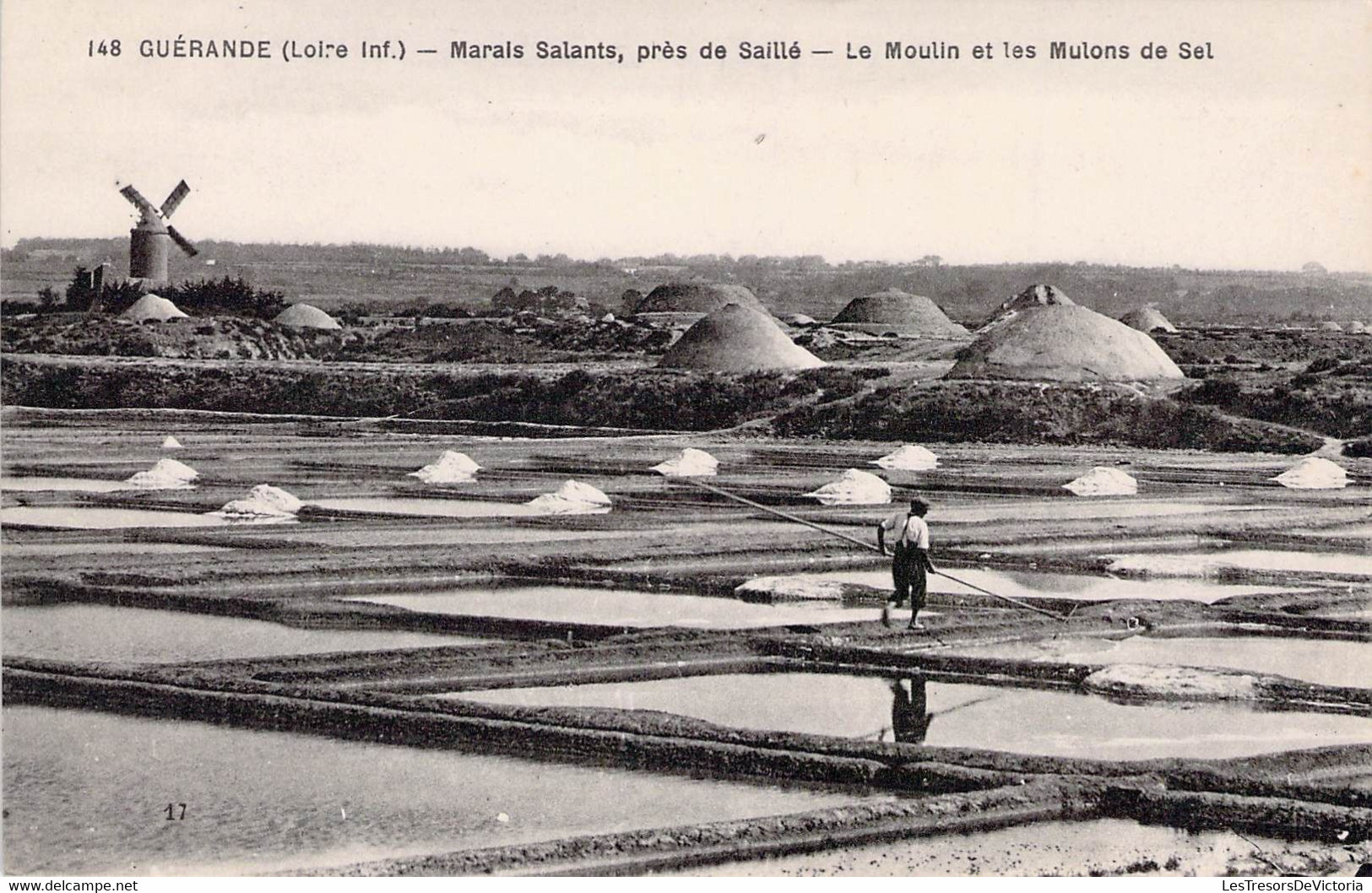 CPA - 44 - GUERANDE - Marais Salants, Près De Saillé - Le Moulin Et Le Mulons De Sel - Guérande