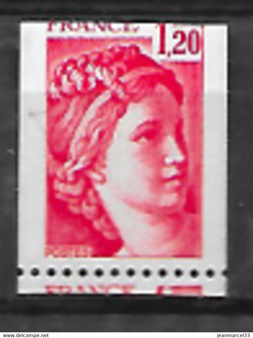 Variété DE DECOUPE Du N° 1981B, La Moitié De La Légende France Se Trouve En Bas Du Timbre - Unused Stamps