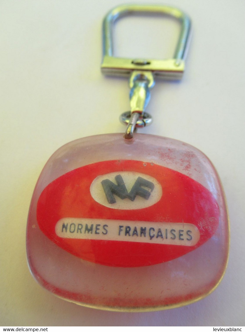 Porte-Clés Publicitaire Ancien/Qualité  / N.F. / Normes Françaises/Bourbon / Epoxy  /Vers 1960-1970    POC540 - Porte-clefs